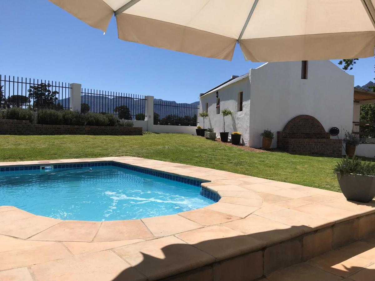Raithby Winelands Historical Cottage Экстерьер фото